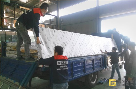 不銹鋼屏風搬運